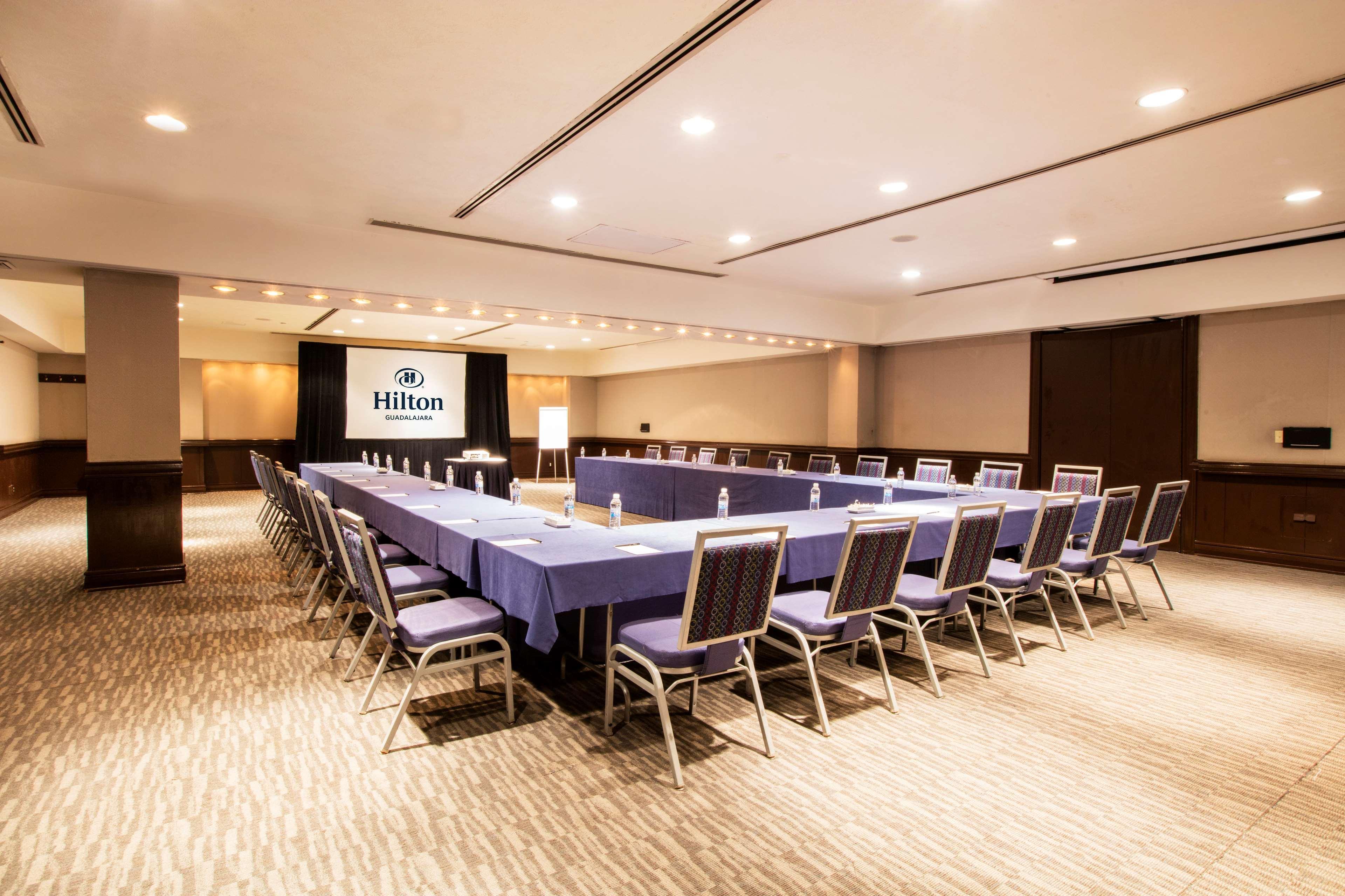 Barcelo Guadalajara Hotell Eksteriør bilde Meeting room