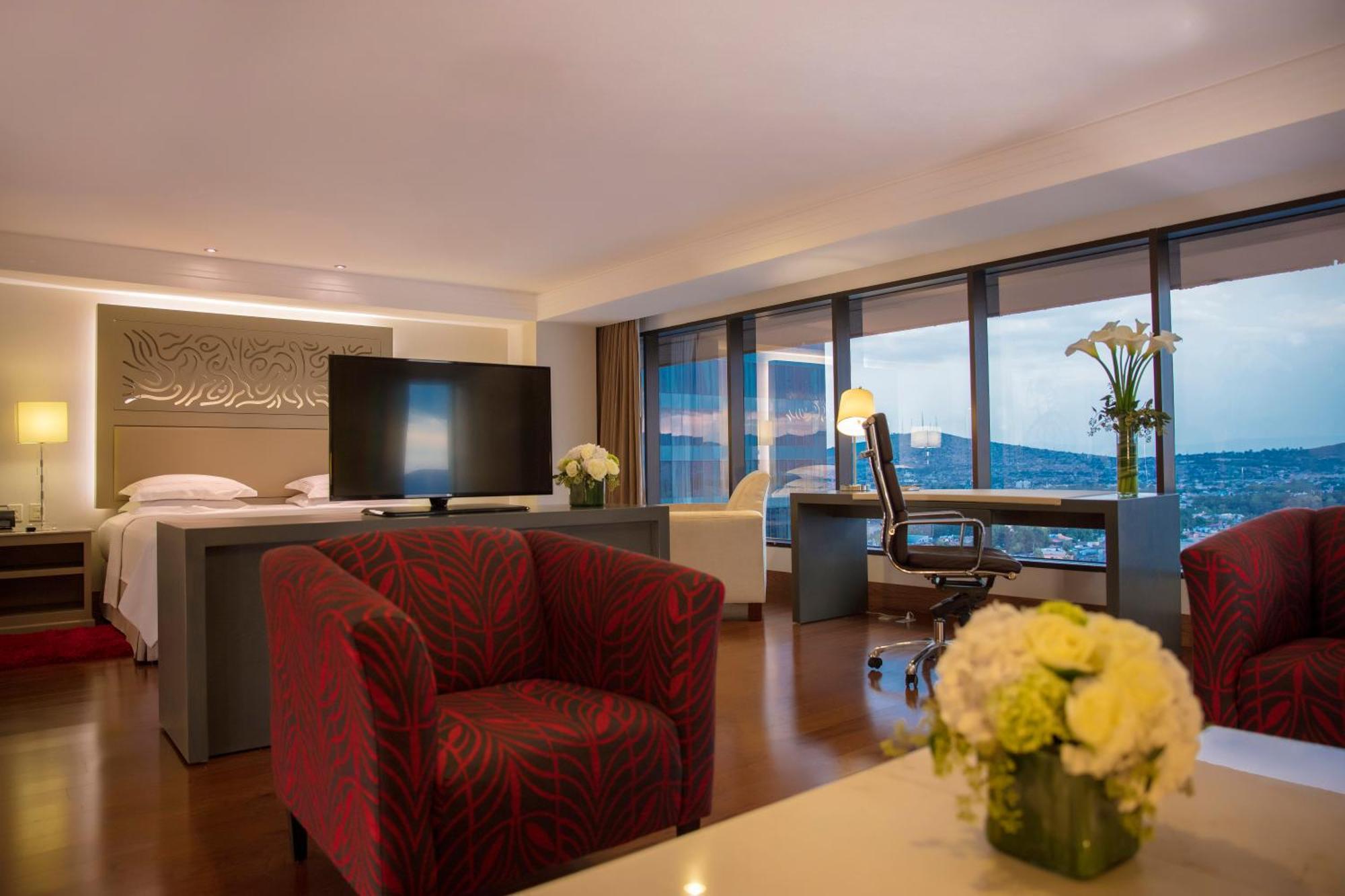 Barcelo Guadalajara Hotell Eksteriør bilde