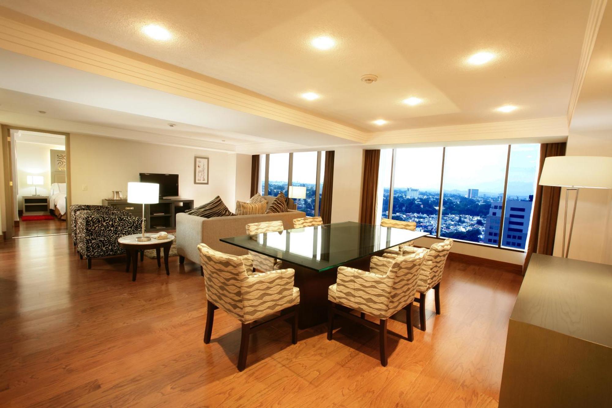 Barcelo Guadalajara Hotell Rom bilde A suite at the hotel